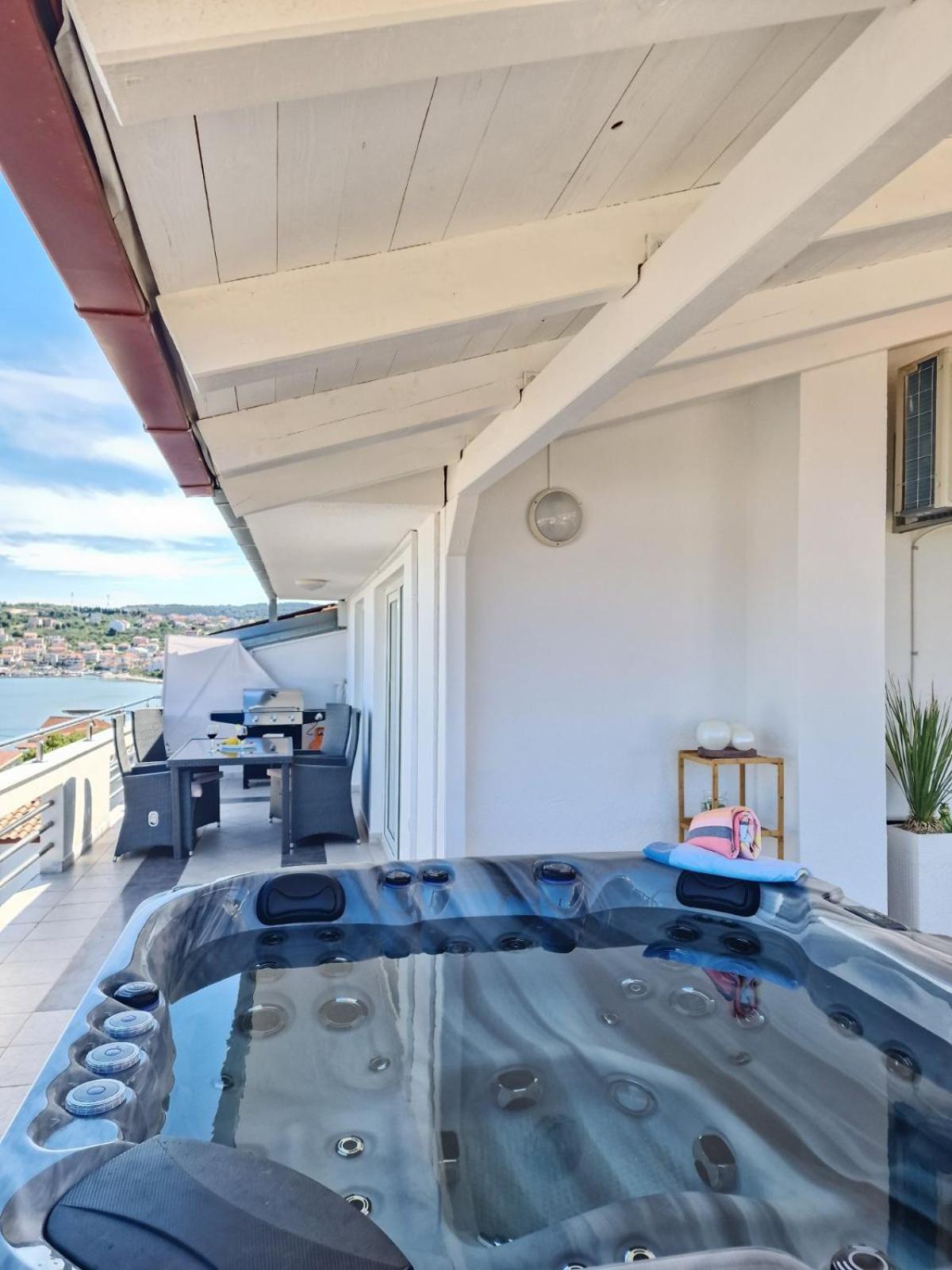 Luxury Apartments Silva With Sea View Okrug Gornji Εξωτερικό φωτογραφία