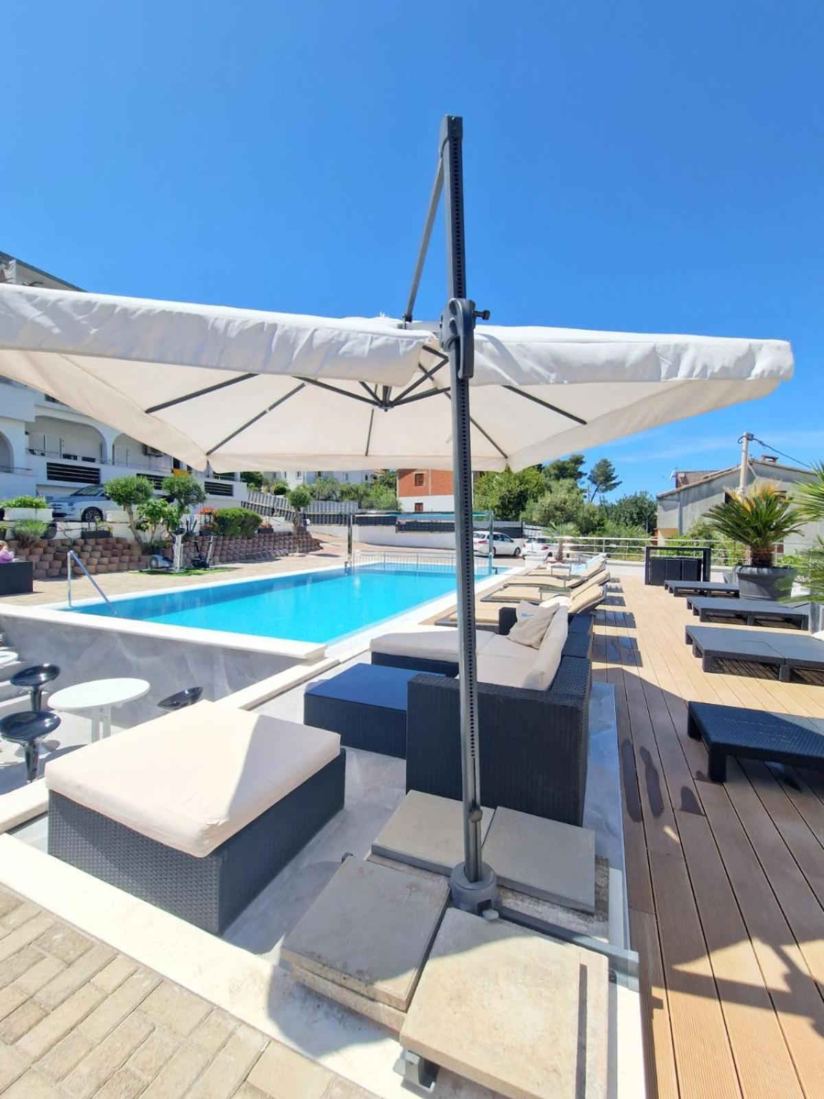 Luxury Apartments Silva With Sea View Okrug Gornji Εξωτερικό φωτογραφία